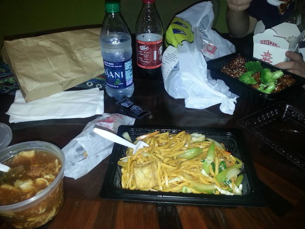 Chef House | restaurant | 4028 Cedar Springs Rd, Dallas, TX 75219, USA | 2145282122 OR +1 214-528-2122