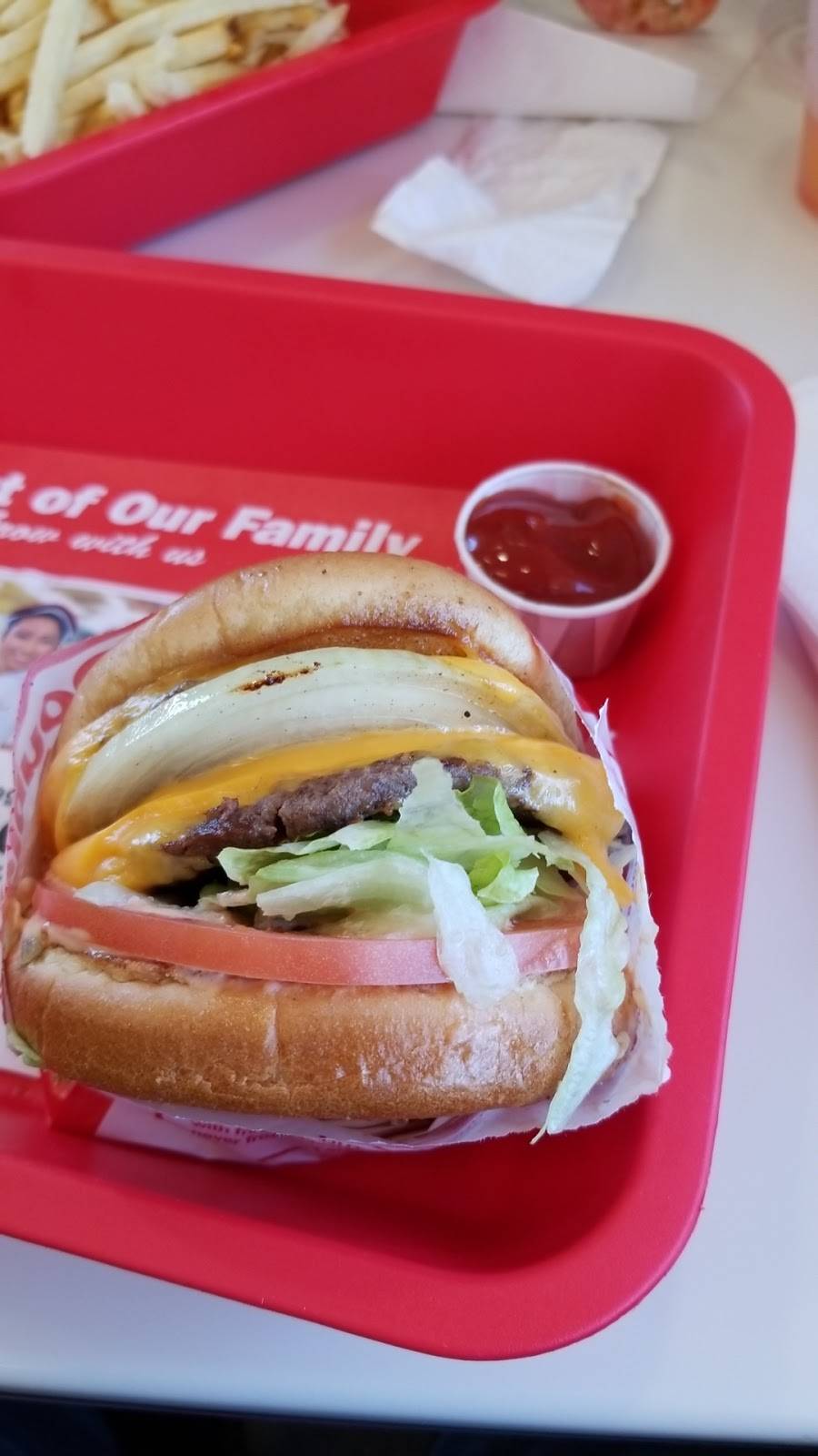 In-N-Out Burger | restaurant | 5611 Santa Teresa Blvd, San Jose, CA 95123, USA | 8007861000 OR +1 800-786-1000