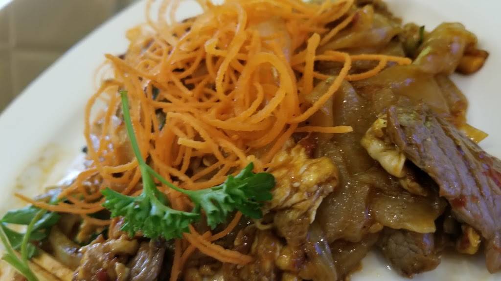D Thai Kitchen | restaurant | 677 Commerce St, Thornwood, NY 10594, USA | 9147411313 OR +1 914-741-1313