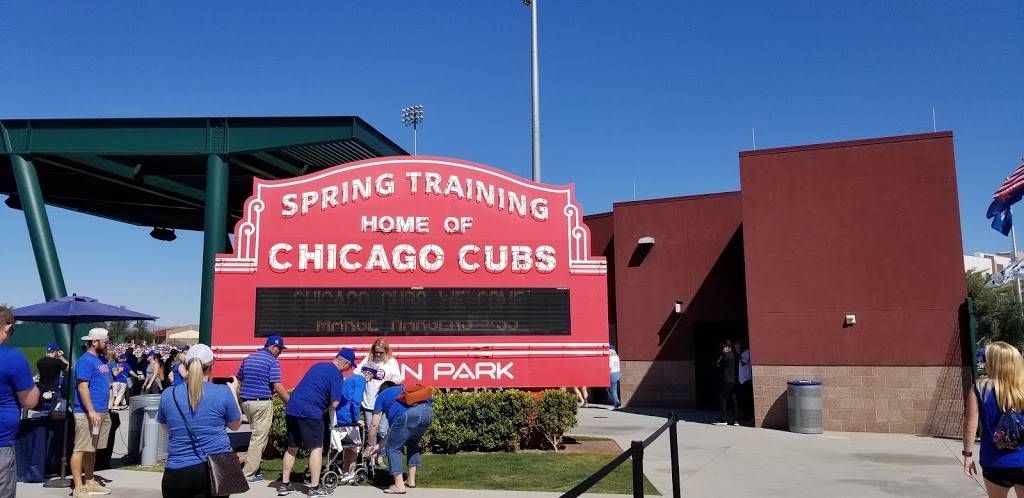 Diamonds Sports Grille | restaurant | 161 N Centennial Way, Mesa, AZ 85201, USA | 4808443888 OR +1 480-844-3888