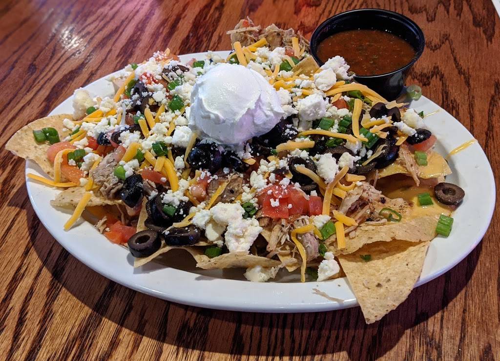 The Peanut | restaurant | 6409 N Cosby Ave, Kansas City, MO 64151, USA | 8168595005 OR +1 816-859-5005