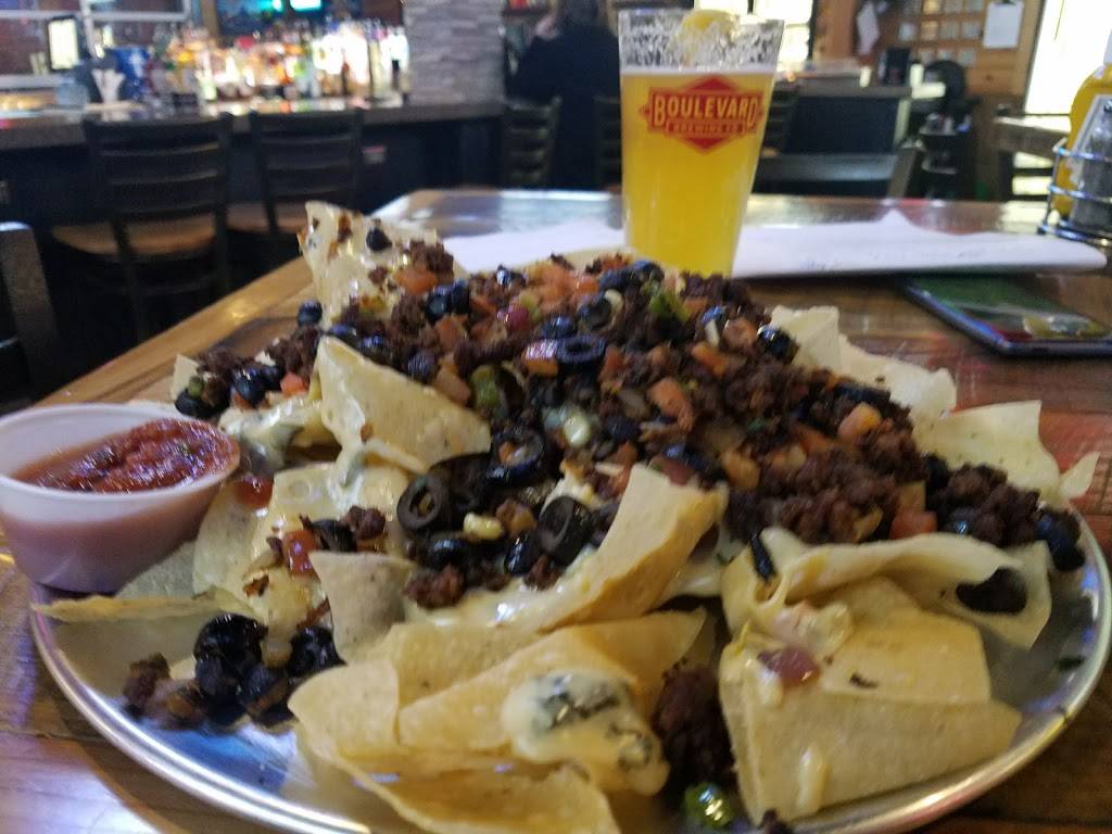 Johnny’s Tavern | restaurant | 1175 South, MO-7, Blue Springs, MO 64014, USA | 8162241055 OR +1 816-224-1055