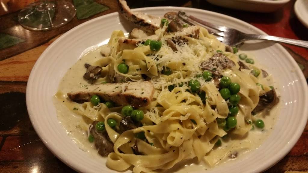 Carrabbas Italian Grill | restaurant | 9920 W McDowell Rd, Avondale, AZ 85392, USA | 6239360597 OR +1 623-936-0597