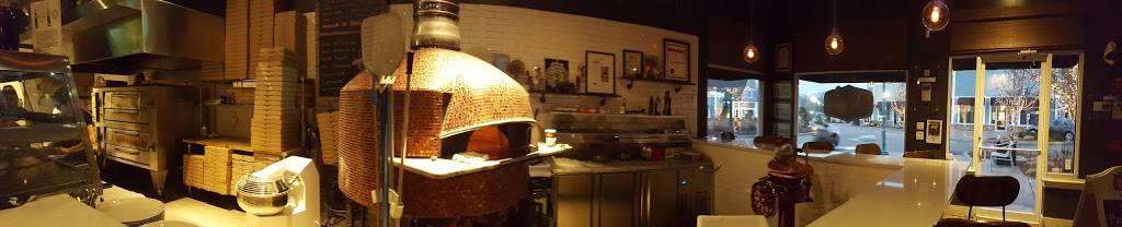 Pasquales Pizzeria Napoletana | restaurant | 60 S County Commons Way, South Kingstown, RI 02879, USA | 4017832900 OR +1 401-783-2900