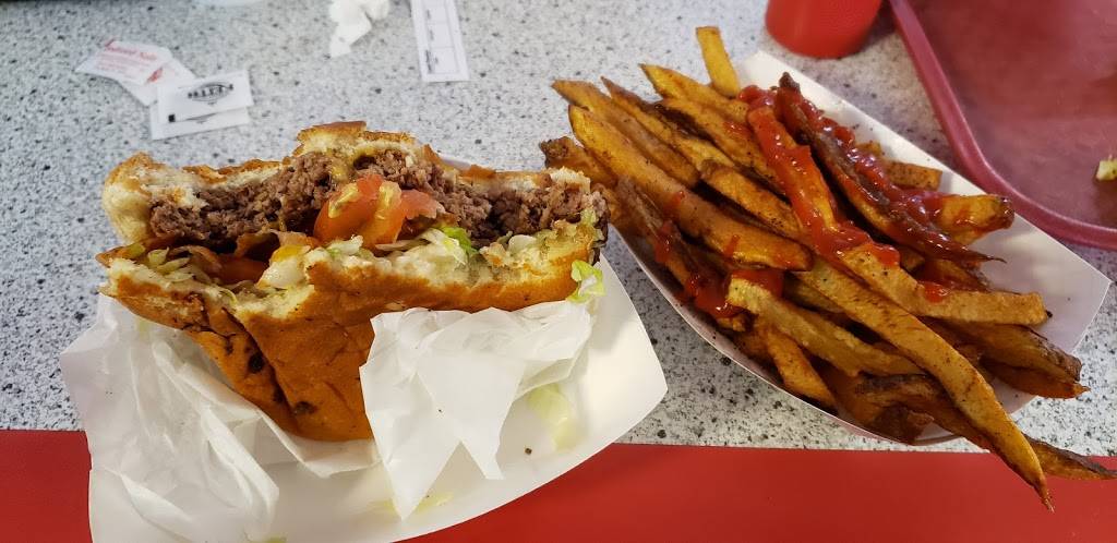 Burgers & Fries | restaurant | 208 College St, Sulphur Springs, TX 75482, USA | 9038859496 OR +1 903-885-9496