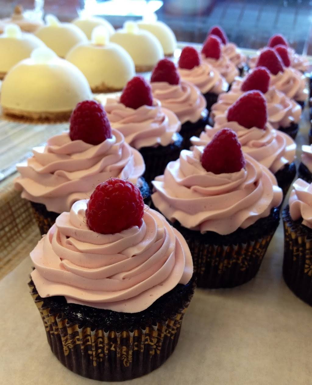 Patisserie Margo | bakery | 4510 Valley View Rd, Edina, MN 55424, USA | 9529260548 OR +1 952-926-0548