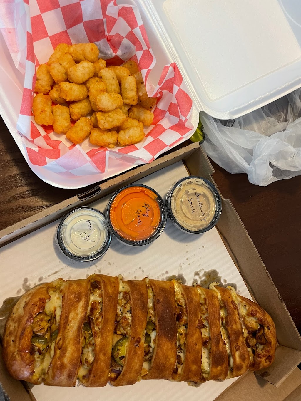 Luna Pizza Kitchen - Morse Rd | restaurant | 4238 Morse Rd, Columbus, OH 43230, USA | 6143837131 OR +1 614-383-7131