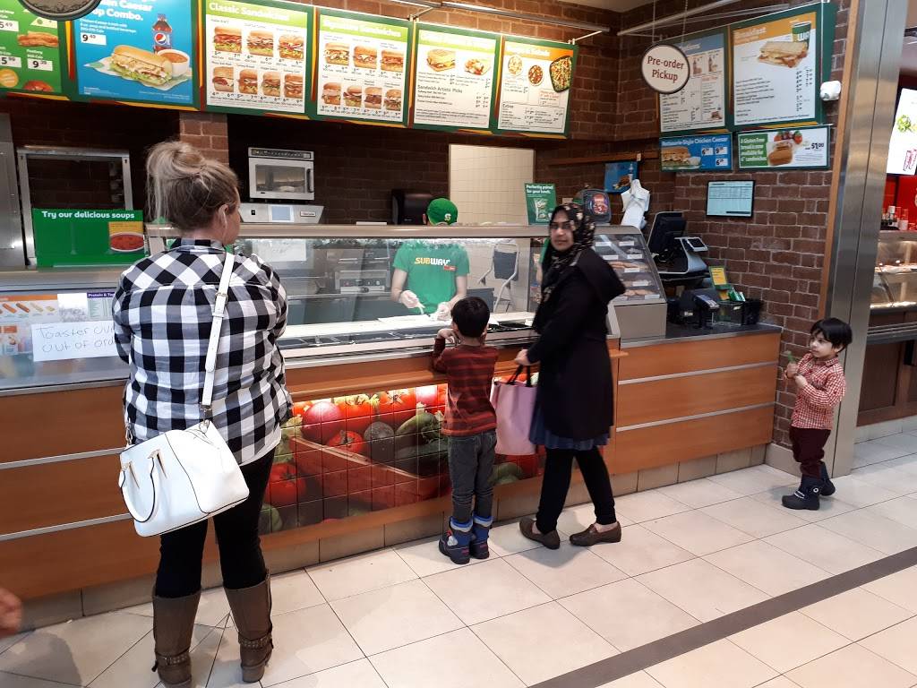 Subway Restaurants | restaurant | C-Store, 711 E Lemon St, Tempe, AZ 85281, USA | 4809659568 OR +1 480-965-9568