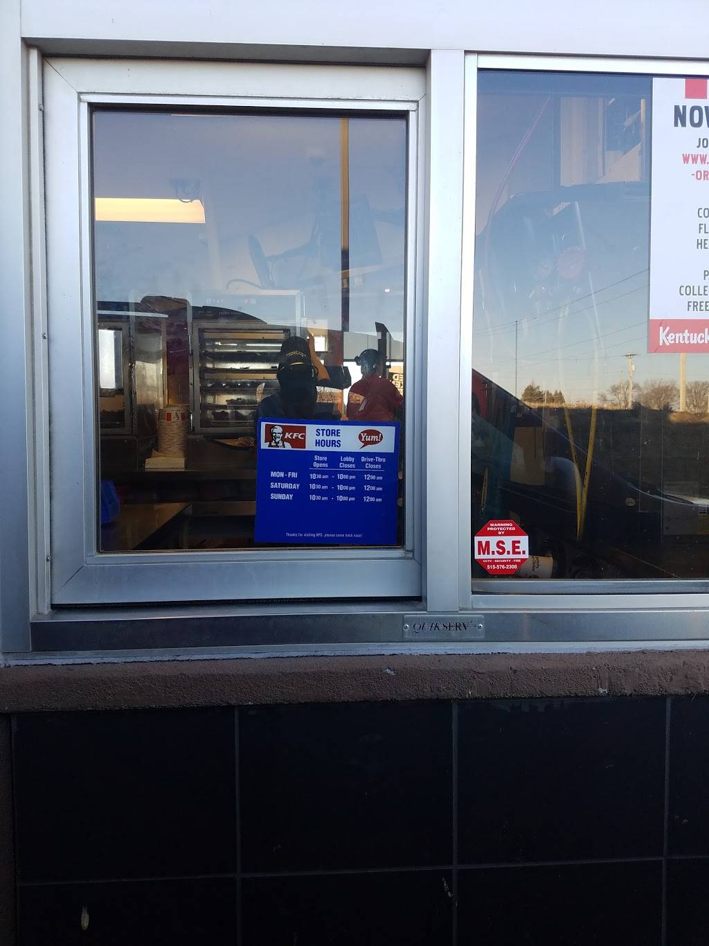 KFC | restaurant | 3057 1st Ave S, Fort Dodge, IA 50501, USA | 5155767133 OR +1 515-576-7133