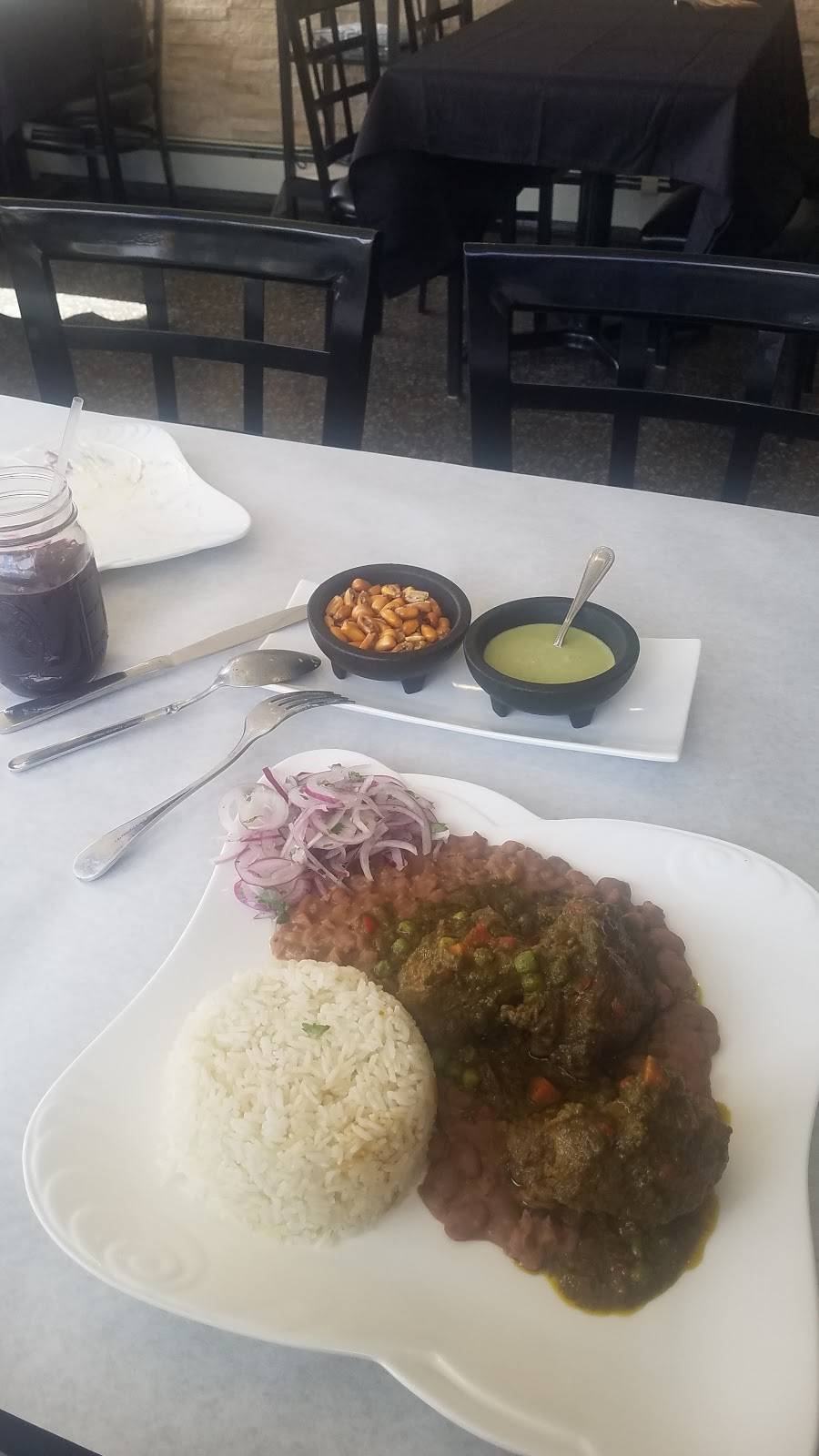 Gumancha Peruvian Restaurant | restaurant | 58 Old Country Rd, Mineola, NY 11501, USA | 5165009242 OR +1 516-500-9242