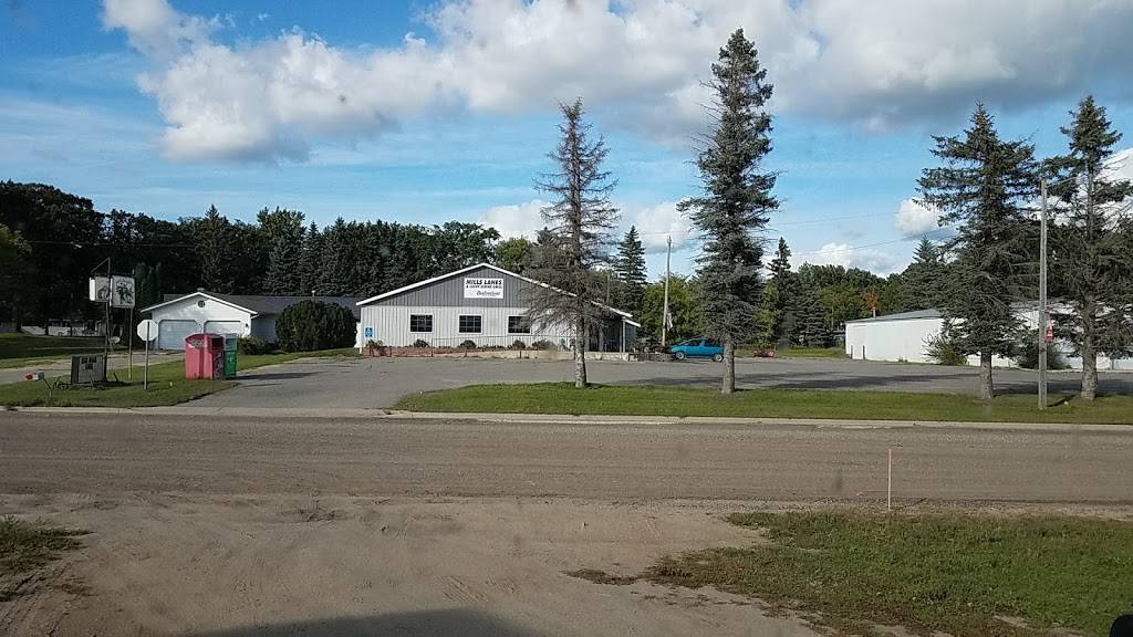 Mills Lanes & Lucky Strike | restaurant | 407 E Centennial 84 Dr, New York Mills, MN 56567, USA | 2183853691 OR +1 218-385-3691