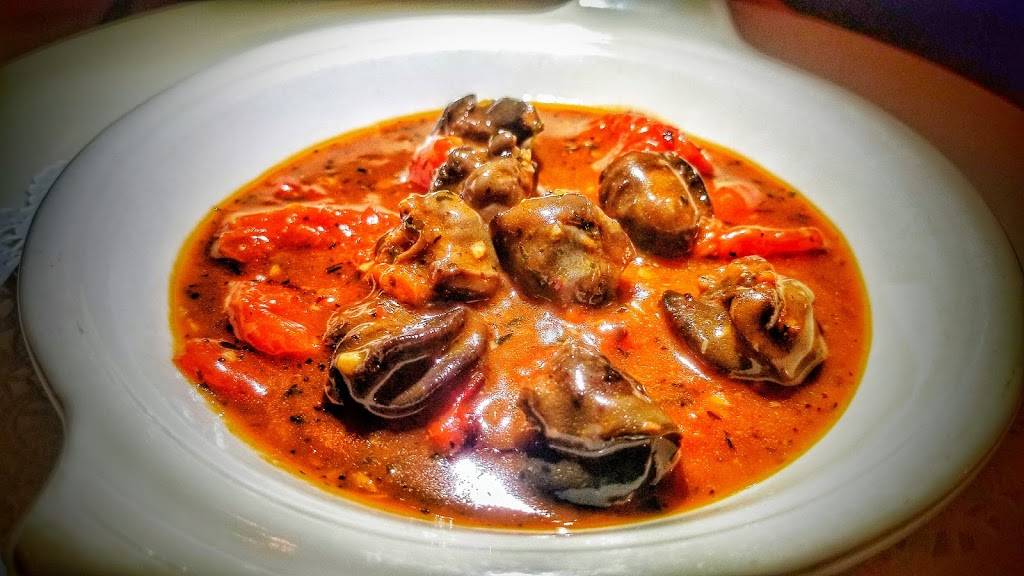 Le Refuge Restaurant | restaurant | 127 N Washington St, Alexandria, VA 22314, USA | 7035484661 OR +1 703-548-4661