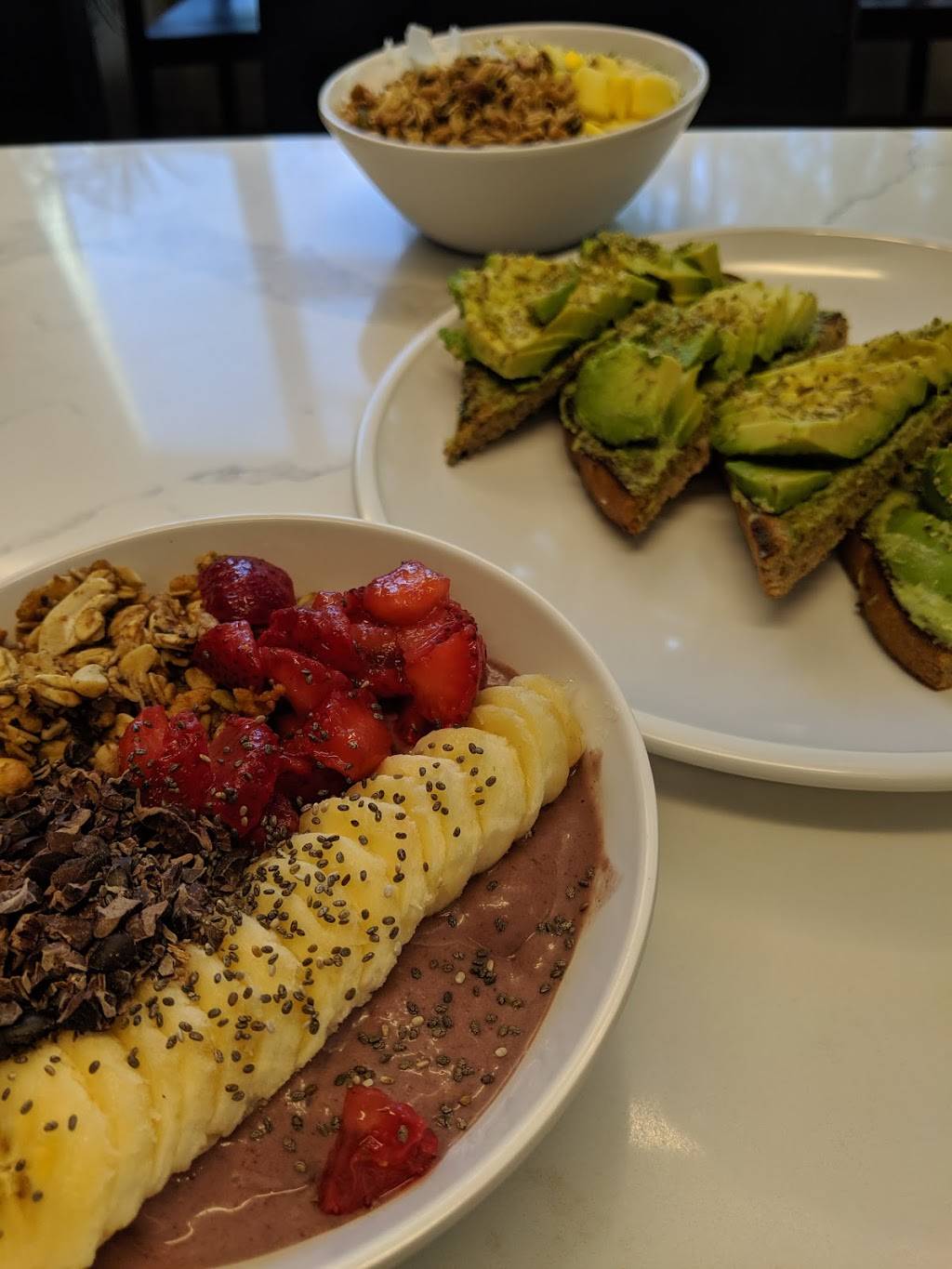 Fruitive | restaurant | 1330 Connecticut Ave NW, Washington, DC 20036, USA | 2028367734 OR +1 202-836-7734