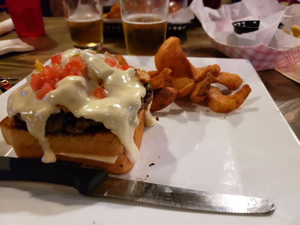 Skinny Js Jonesboro | restaurant | 205 S Main St, Jonesboro, AR 72401, USA | 8702756264 OR +1 870-275-6264