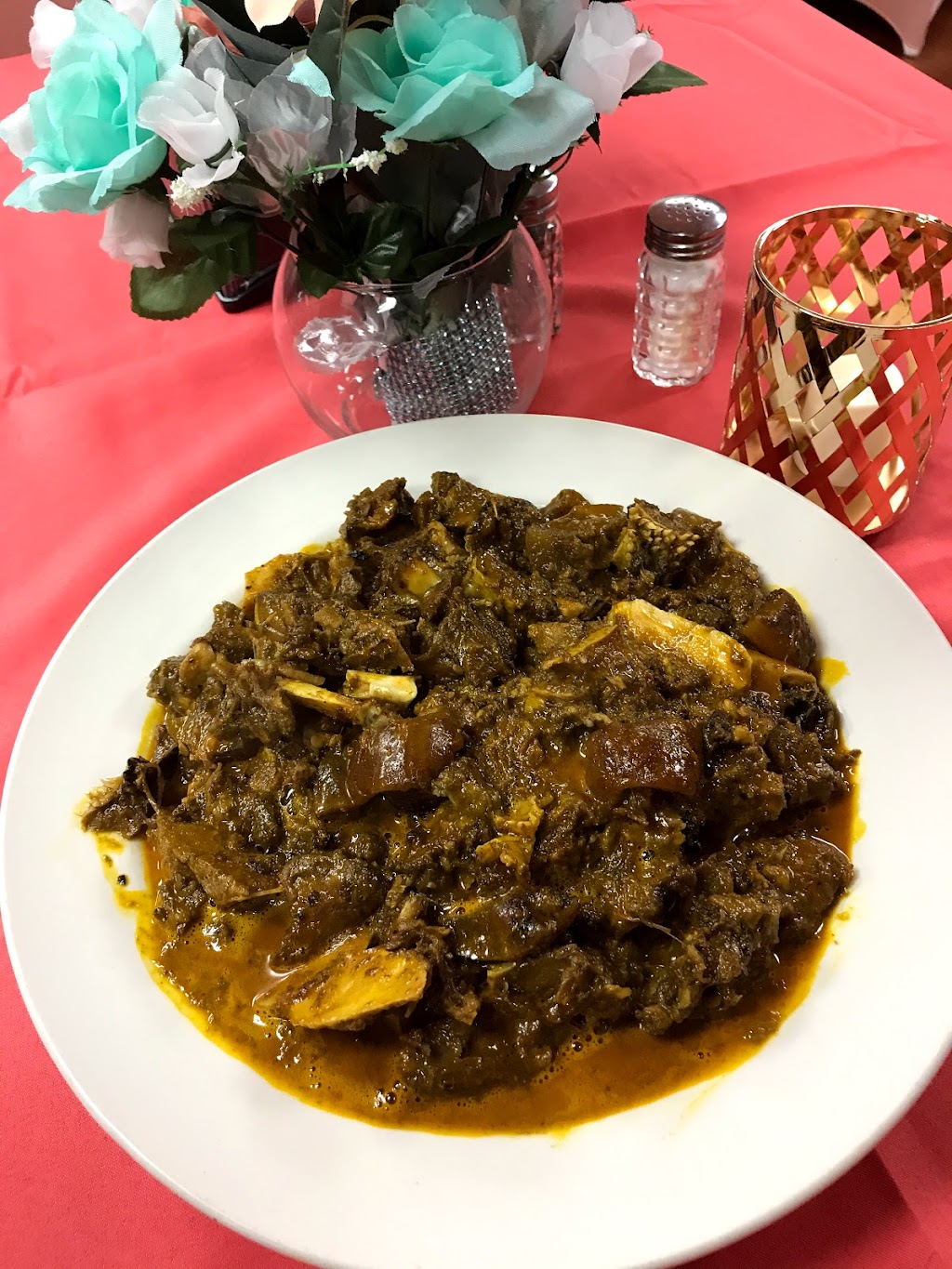 Queens Caribbean African Restauraunt | restaurant | 1097 E Tropicana Ave, Las Vegas, NV 89119, USA | 7024622388 OR +1 702-462-2388