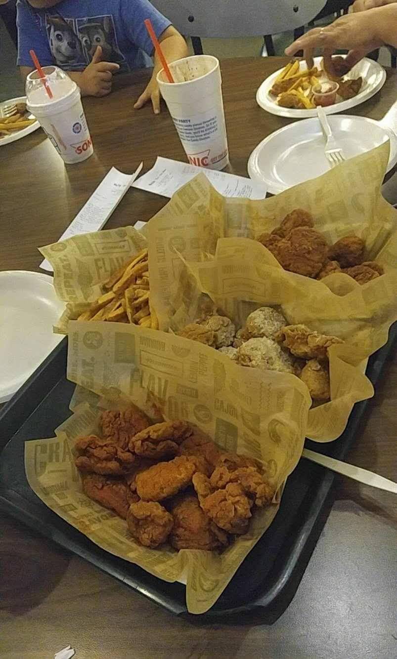 Wingstop | restaurant | 40008 10th St W #104, Palmdale, CA 93551, USA | 6612679999 OR +1 661-267-9999