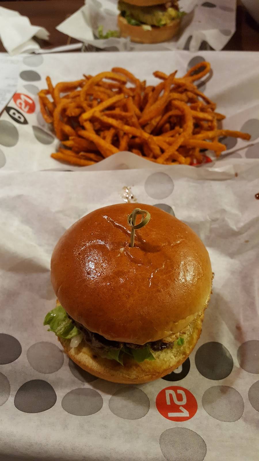 Burger 21 | restaurant | 6196 Falls of Neuse Rd #116, Raleigh, NC 27609, USA | 9199008807 OR +1 919-900-8807