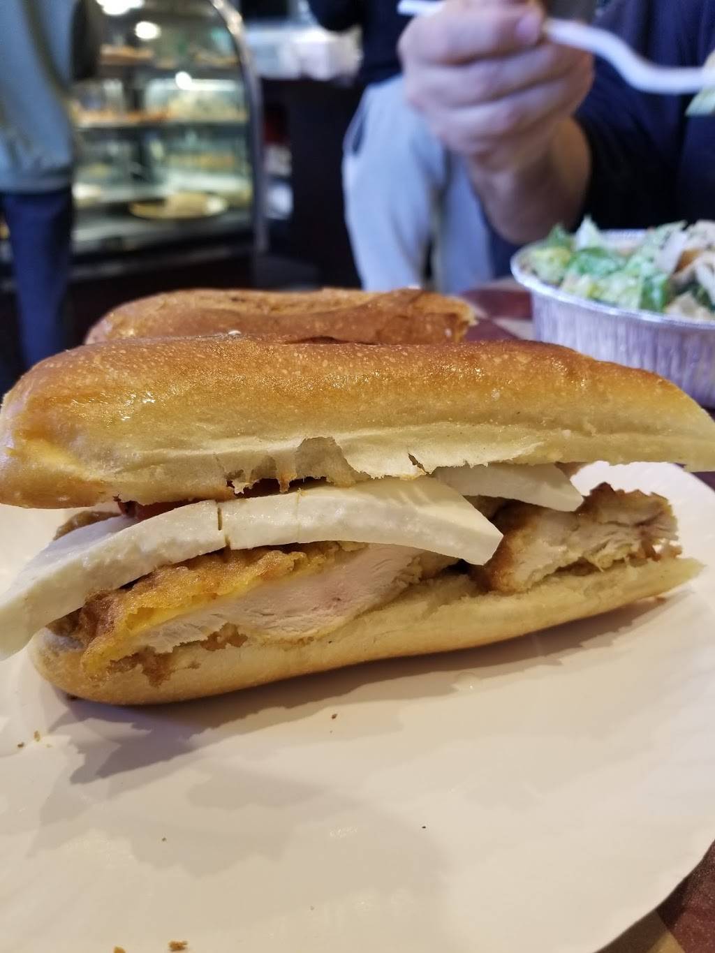 Furcis Pizza Inc | restaurant | 271 Snedecor Ave, Bayport, NY 11705, USA | 6314725600 OR +1 631-472-5600