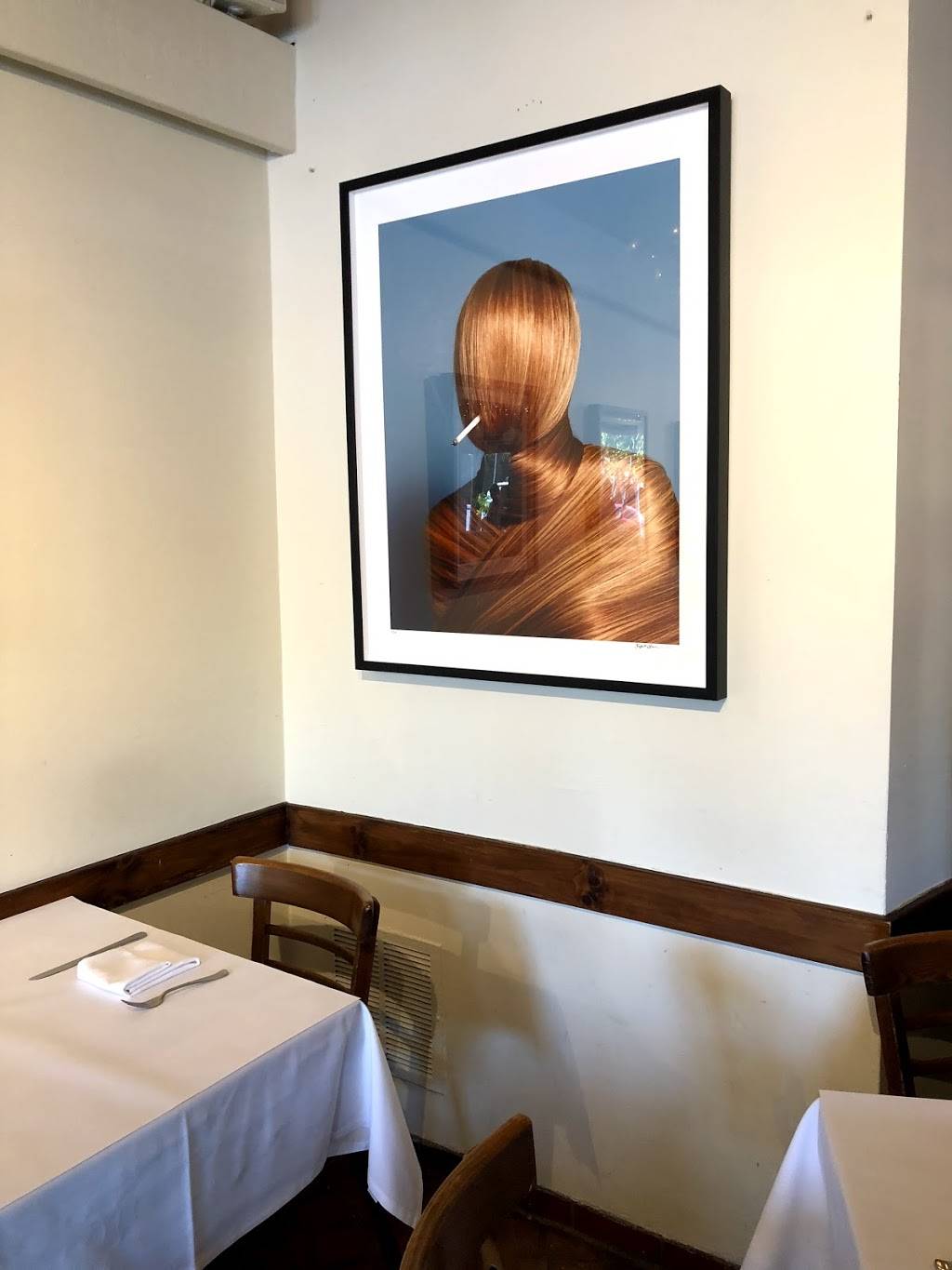 Mauros Restaurant | restaurant | 8112 Melrose Ave, Los Angeles, CA 90046, USA | 3236532874 OR +1 323-653-2874