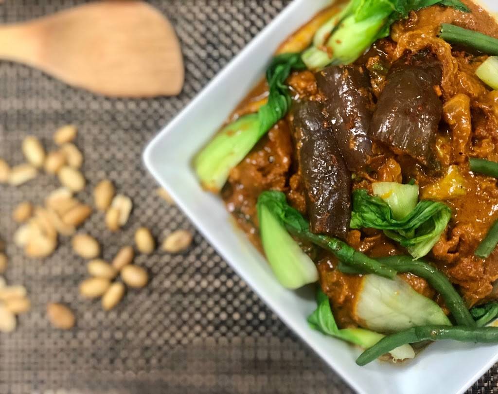 Fiesta Pinoy | restaurant | 550 E 8th St #9, National City, CA 91950, USA | 6194346255 OR +1 619-434-6255