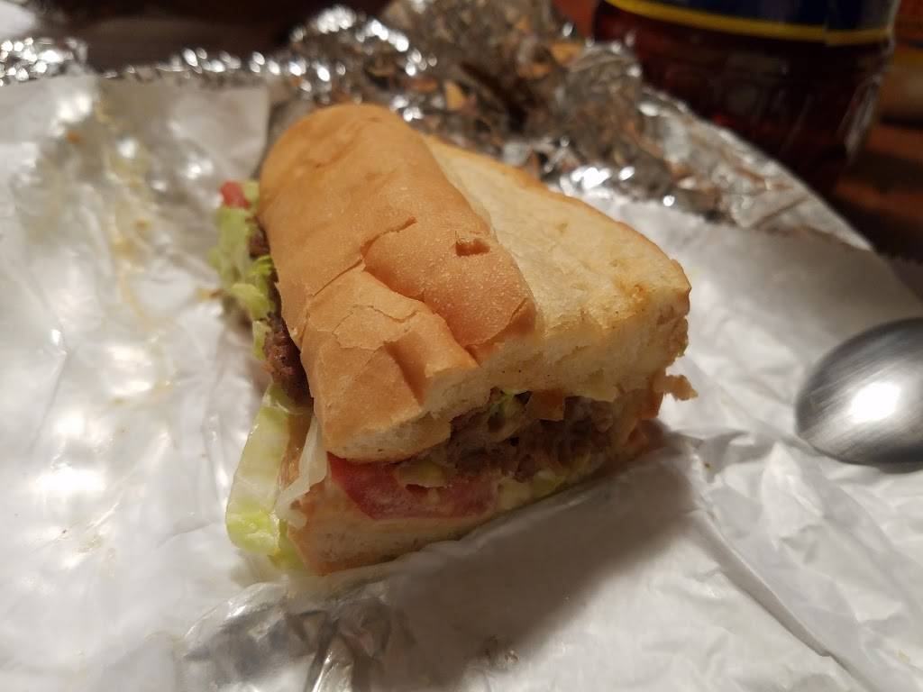 Fairfax Deli & Pizza | restaurant | 7173 Lee Hwy, Falls Church, VA 22046, USA | 7035325981 OR +1 703-532-5981