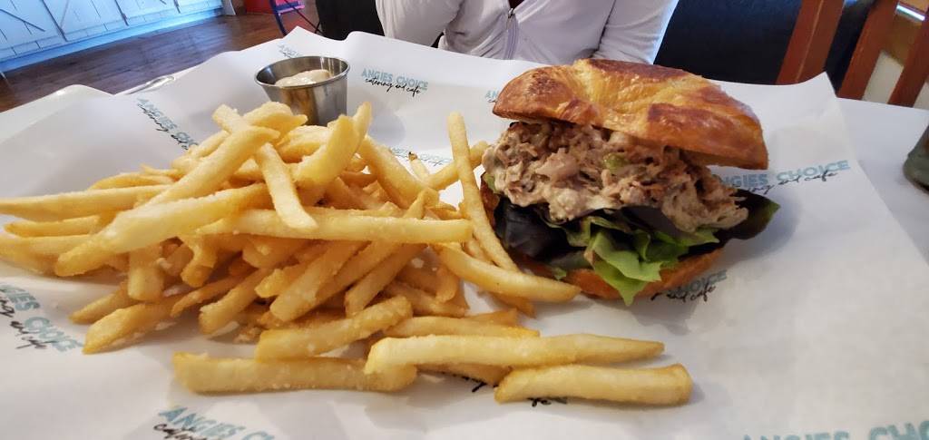 Angies Choice Catering and Cafe | restaurant | 200 E Powell St, Willis, TX 77378, USA | 8327662820 OR +1 832-766-2820