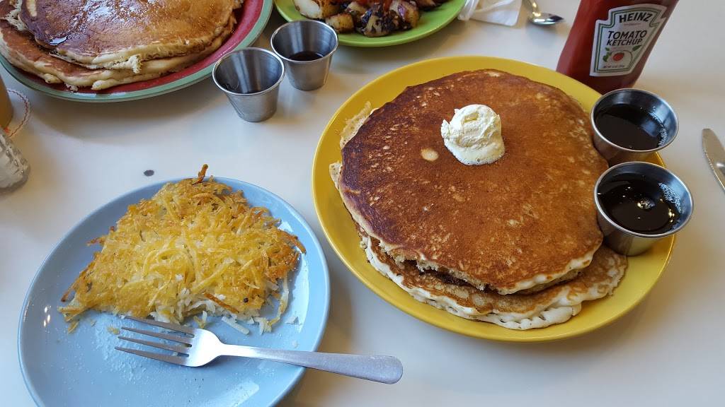 Jenns Cafe | restaurant | 1905 Mitchell Ave, Oroville, CA 95966, USA | 5305321418 OR +1 530-532-1418