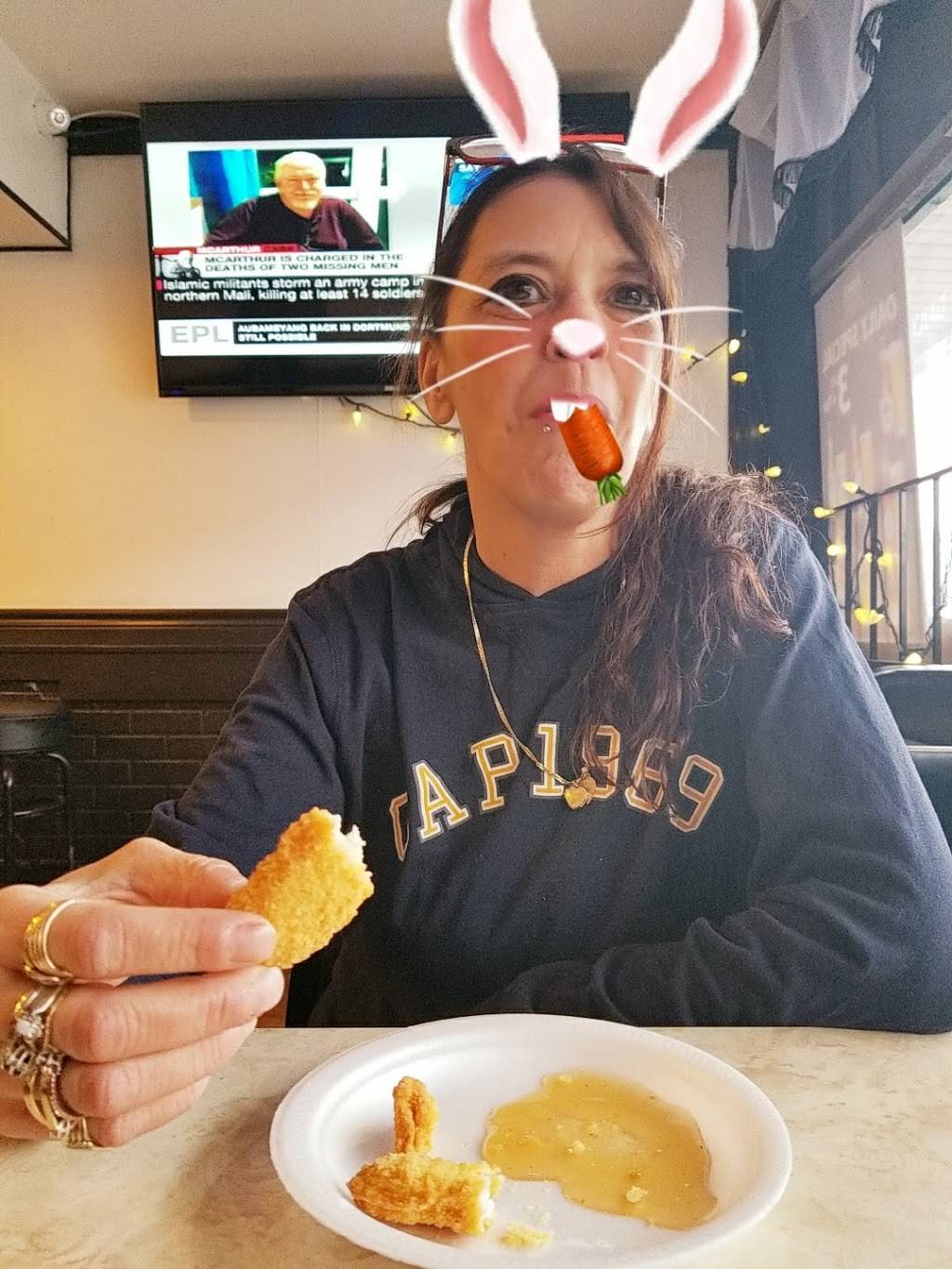 Nelsons Restaurant | restaurant | 303 Wentworth St W, Oshawa, ON L1J 1M9, Canada | 9055765221 OR +1 905-576-5221