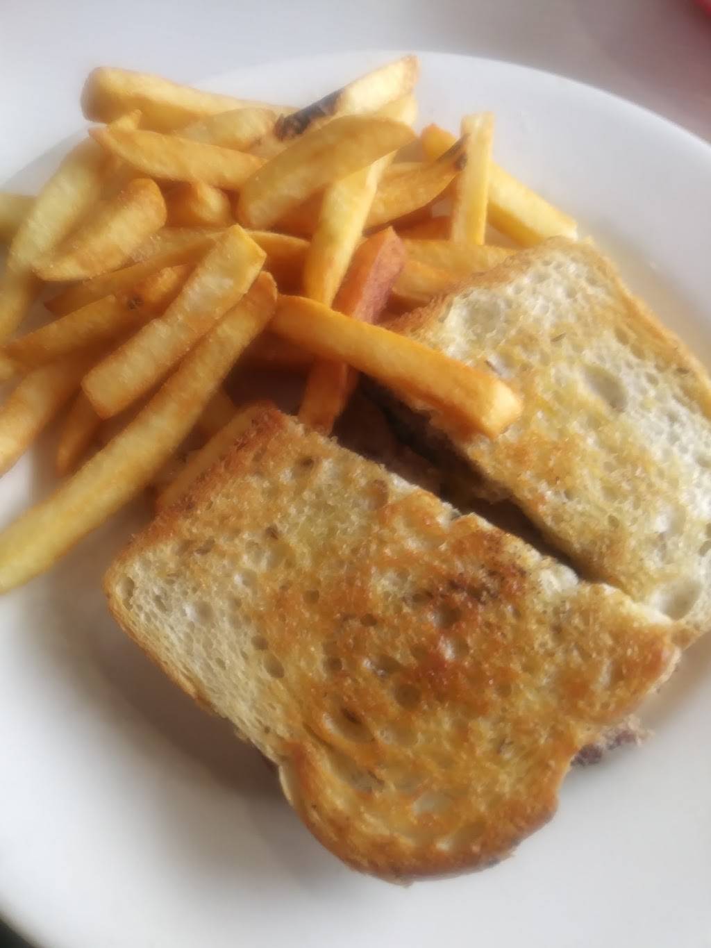 Jovis Diner | restaurant | 123 N E St, San Bernardino, CA 92401, USA | 9098884893 OR +1 909-888-4893