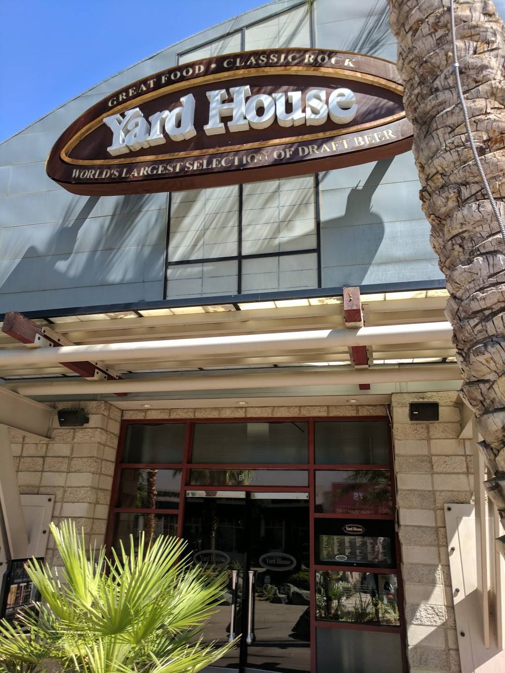 Yard House | restaurant | 71800 CA-111 Space B-101, Rancho Mirage, CA 92270, USA | 7607791415 OR +1 760-779-1415