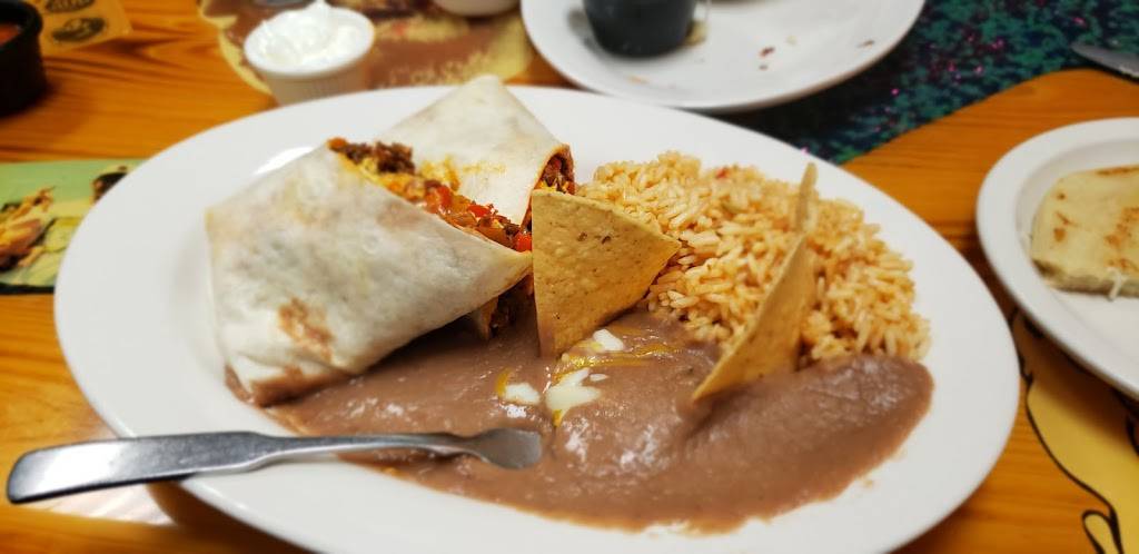 Buena Fe Restaurant | restaurant | 10116 W Nine Mile Rd, Oak Park, MI 48237, USA | 2486773222 OR +1 248-677-3222