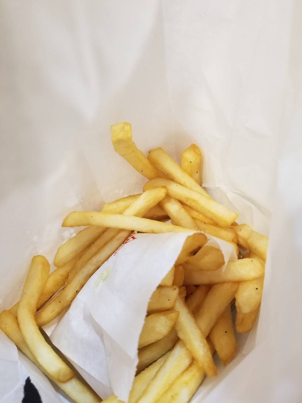 Skybridge Restaurant & Bar | restaurant | 5600 Mannheim Rd, Chicago, IL 60666, USA | 7736018445 OR +1 773-601-8445