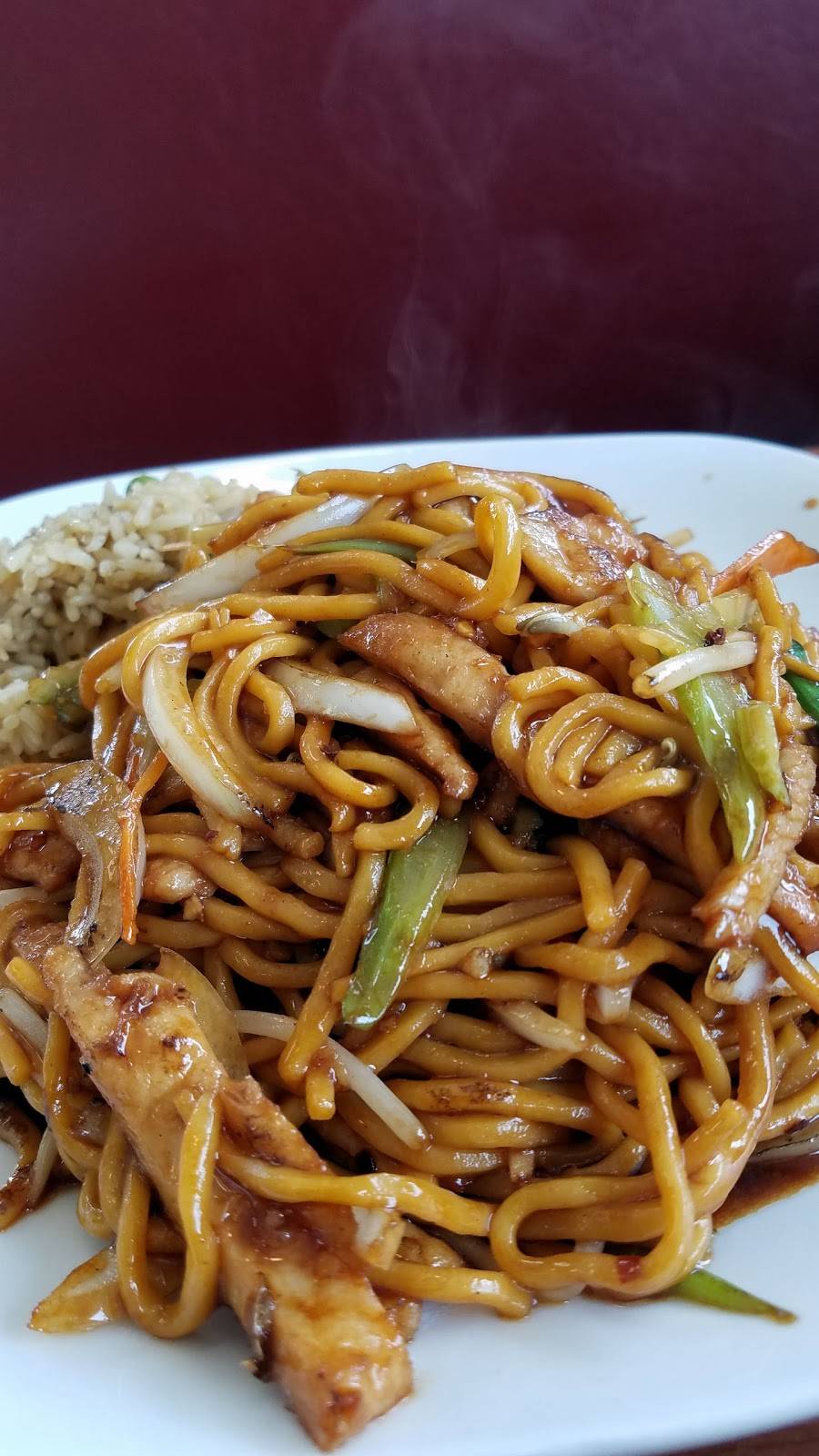 Chef Chens | restaurant | 598 Redbird Cir, De Pere, WI 54115, USA | 9203382288 OR +1 920-338-2288