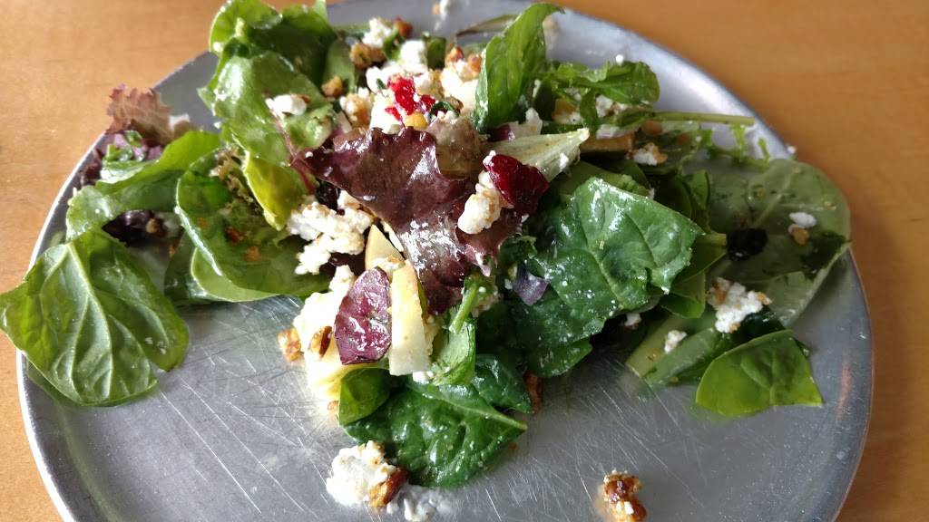 Sidewall Pizza Company | restaurant | 35 S Main St, Travelers Rest, SC 29690, USA | 8646100527 OR +1 864-610-0527