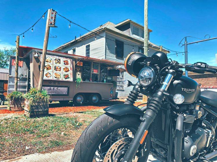 Ale Rae Grill Gourmet Kitchen | restaurant | 937 N Broadway, Knoxville, TN 37917, USA | 8652900007 OR +1 865-290-0007