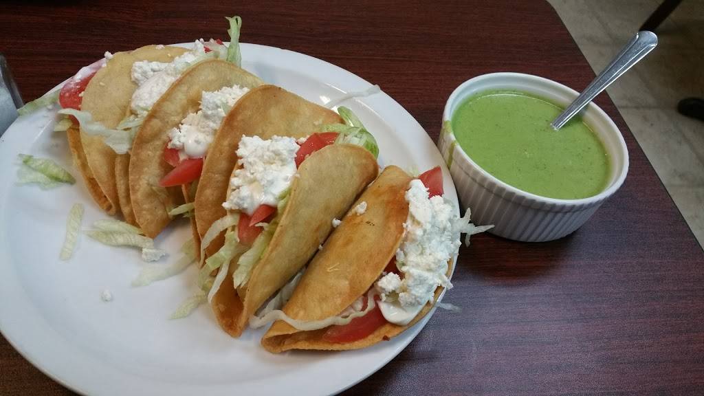 QMT Quiero Más Tacos | restaurant | 1110 W Anaheim St #3, Wilmington, CA 90744, USA | 4243766886 OR +1 424-376-6886