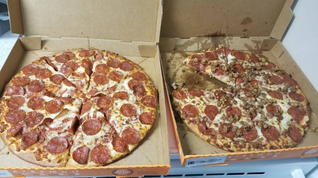 Little Caesars Pizza | meal takeaway | 11000 Beach Blvd, Jacksonville, FL 32246, USA | 9042324000 OR +1 904-232-4000