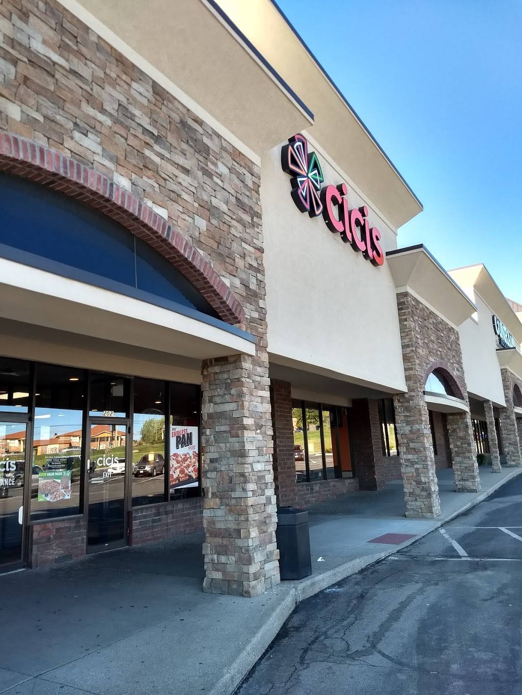 Cicis | meal takeaway | 202 N. 291 Hwy Ste A / B / C, Liberty, MO 64068, USA | 8167922428 OR +1 816-792-2428