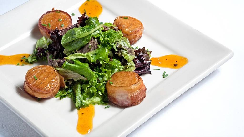 The Clubhouse Oak Brook | restaurant | 298 Oakbrook Center, Oak Brook, IL 60523, USA | 6304720600 OR +1 630-472-0600