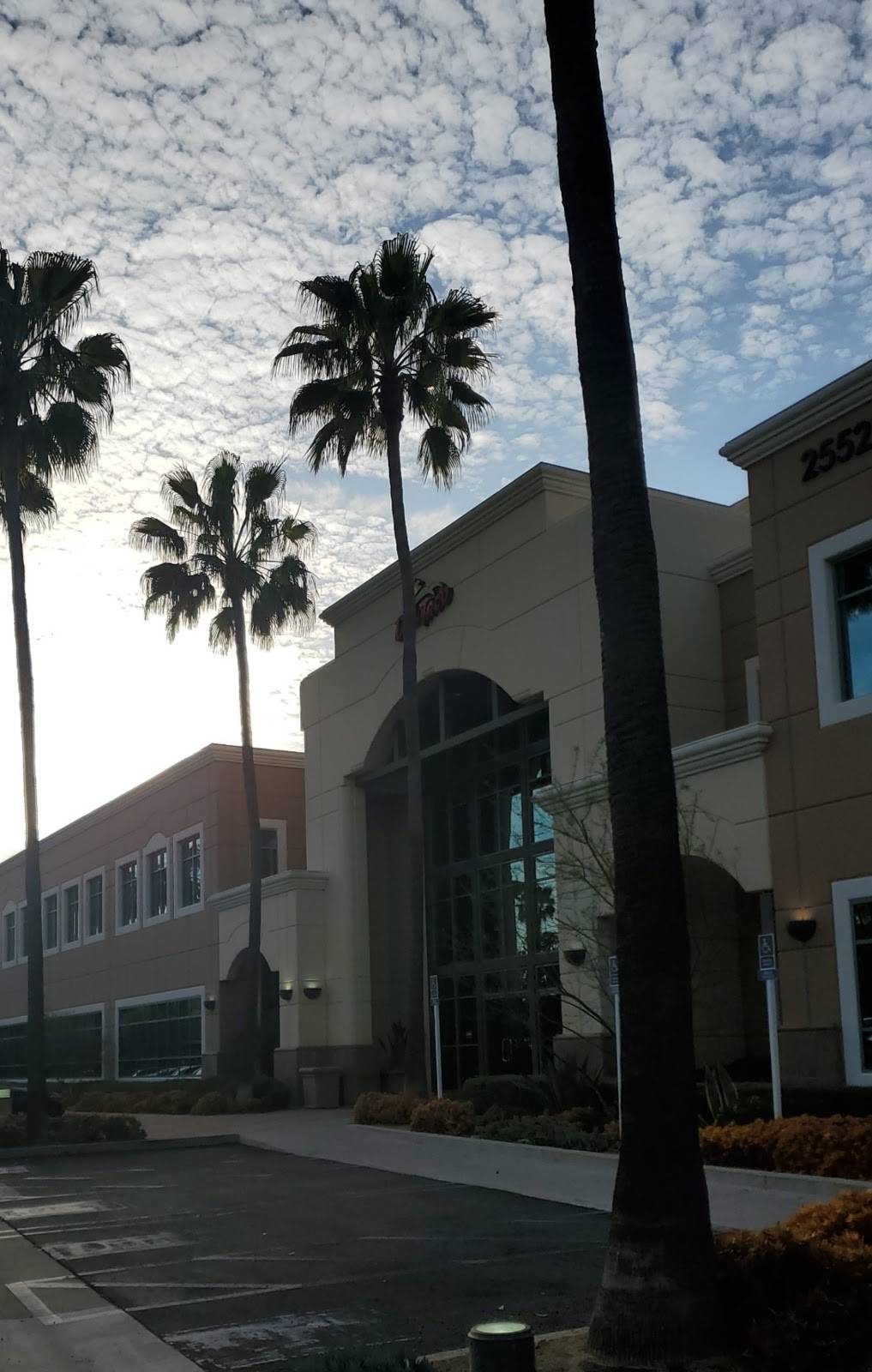 Del Taco Corp Headquarters | restaurant | 25521 Commercentre Dr # 200, Lake Forest, CA 92630, USA | 9494629300 OR +1 949-462-9300