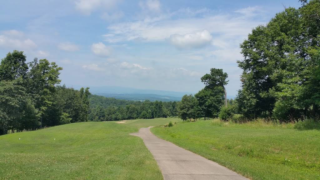Packsaddle Ridge Golf Club | restaurant | 3067 Pack Saddle Trail, Keezletown, VA 22832, USA | 5402698188 OR +1 540-269-8188