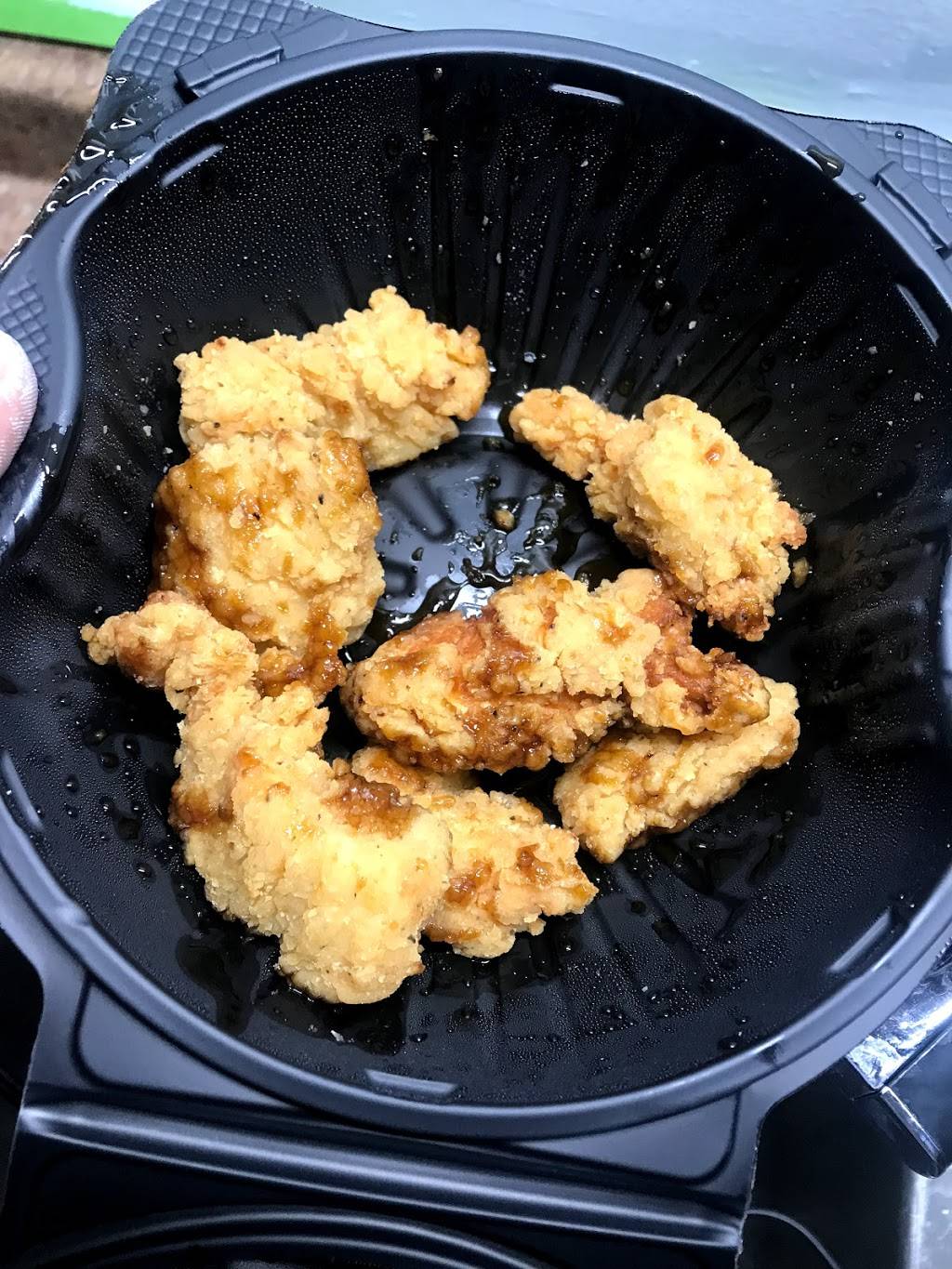 Pizza Hut | restaurant | 6905 S Emerson Ave, Indianapolis, IN 46237, USA | 3177818855 OR +1 317-781-8855