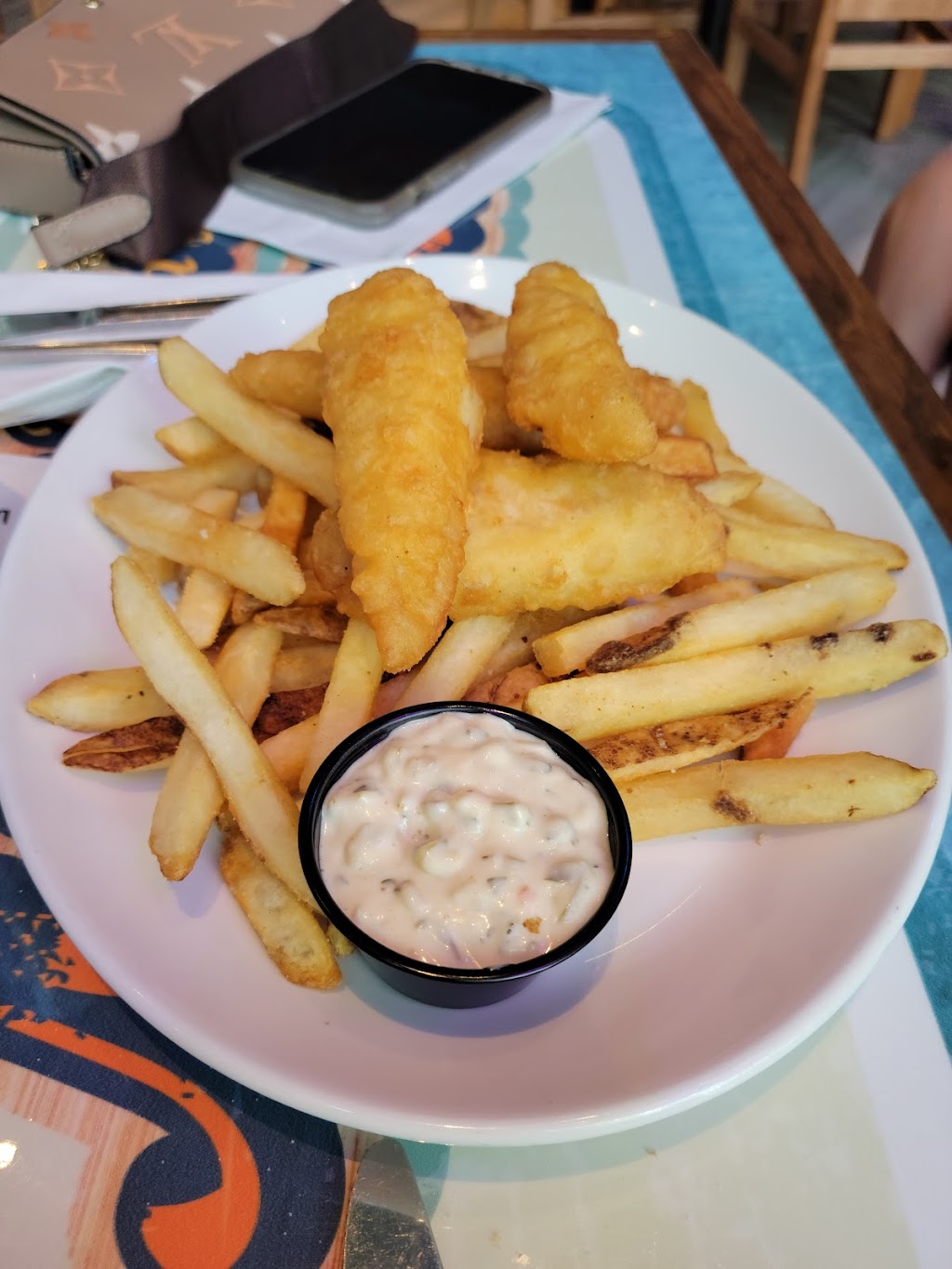 Margaritaville - Times Square | restaurant | 560 7th Ave, New York, NY 10018, USA | 3322424828 OR +1 332-242-4828