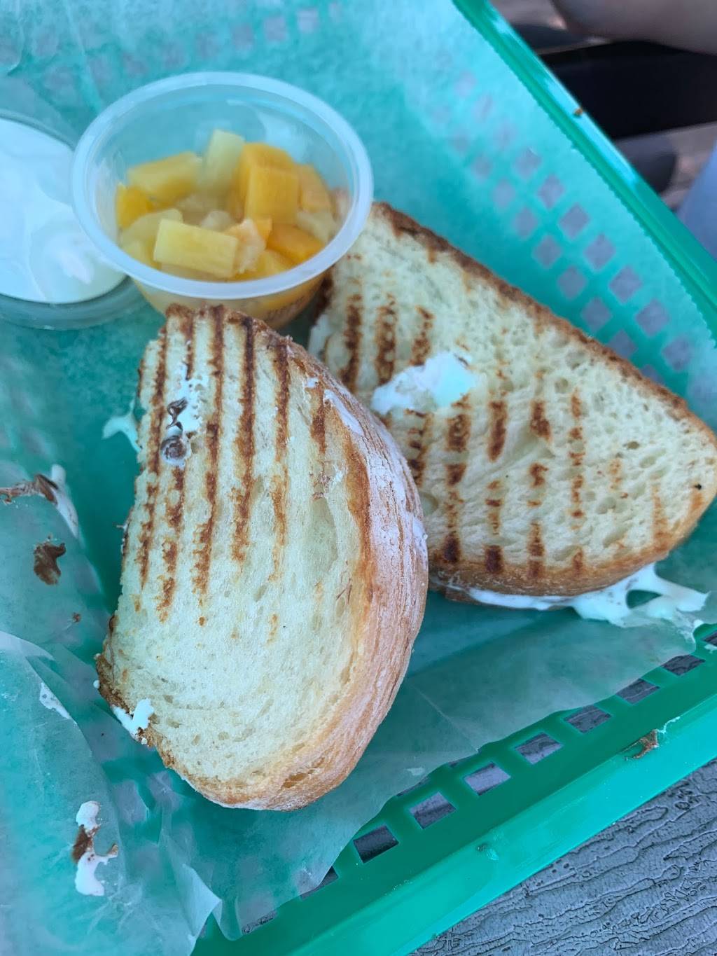 The Sneaky Beagle | restaurant | 5040 Carolina Forest Blvd, Myrtle Beach, SC 29579, USA | 8439037877 OR +1 843-903-7877