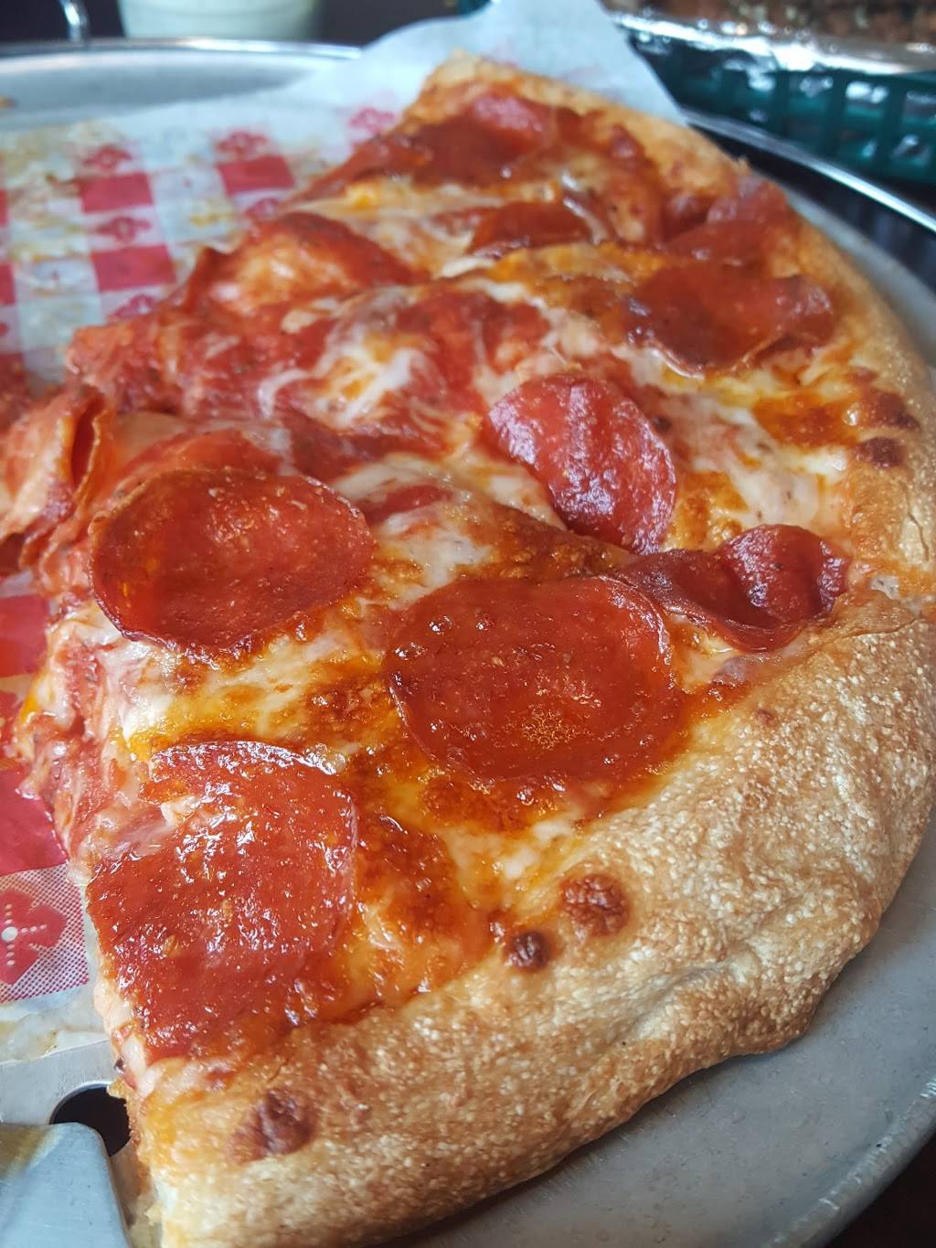 Pizza Village | restaurant | 71 Lake Shore Dr W, Dunkirk, NY 14048, USA | 7163667521 OR +1 716-366-7521