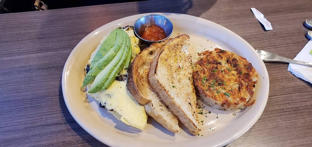 Snooze an AM Eatery | restaurant | 5073 S Syracuse St, Denver, CO 80237, USA | 7204411350 OR +1 720-441-1350