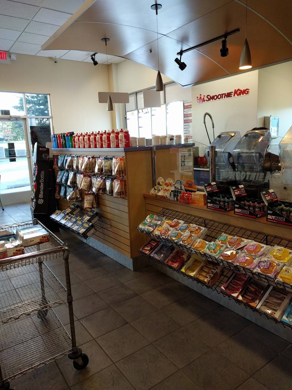 Smoothie King | restaurant | 2901 Western Center Blvd #105, Fort Worth, TX 76131, USA | 8178478083 OR +1 817-847-8083