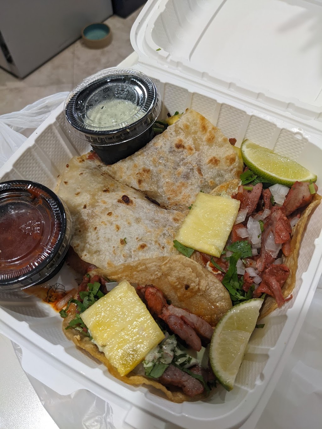 Tacos El Porky | restaurant | 16 W Flagler St, Miami, FL 33130, USA | 3053597997 OR +1 305-359-7997