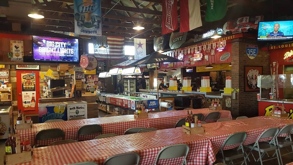 Rudys "Country Store" and Bar-B-Q | restaurant | 520 S IH 35 Frontage Rd E, Denton, TX 76205, USA | 9404847839 OR +1 940-484-7839