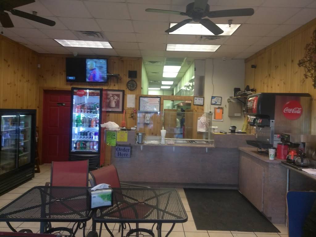 Pupuseria La Pasadita Salvadoran Food | restaurant | 4424 Potter Rd, Stallings, NC 28104, USA | 7042340533 OR +1 704-234-0533